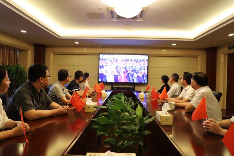 常運集團組織員工觀看紀(jì)念抗戰(zhàn)勝利80周年閱兵式